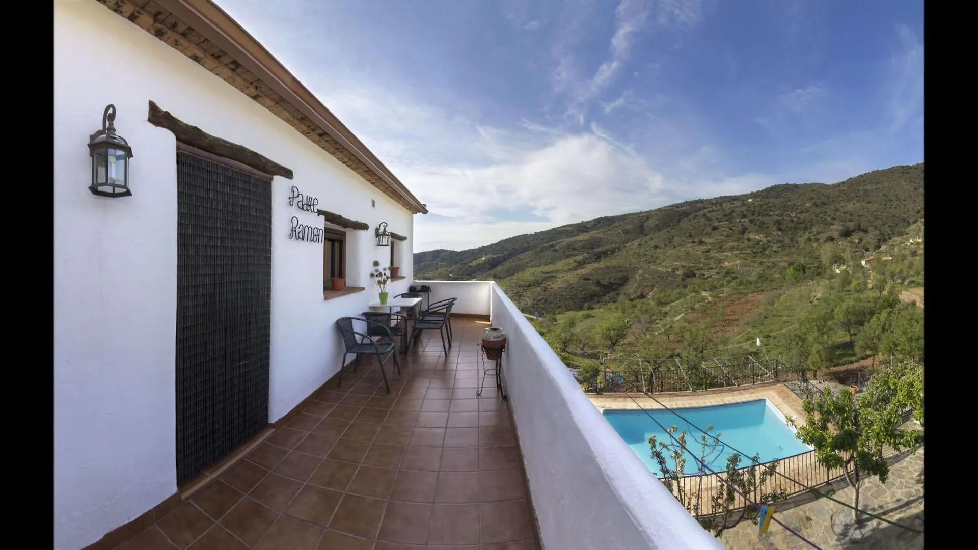 度假居 Romantic House For 2 Or 4 People With Jacuzzi Laroya
